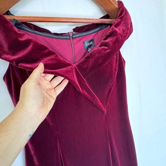 XSCAPE Burgundy Stretch Velvet Bardot Sweetheart Neck Formal Maxi Dress Size 14 - Picture 4 of 16